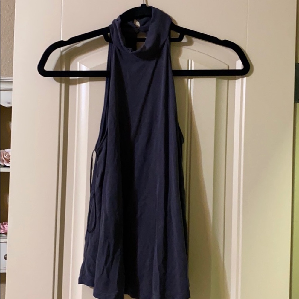 High neck lush top